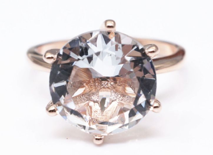 Anello in Moissanite
